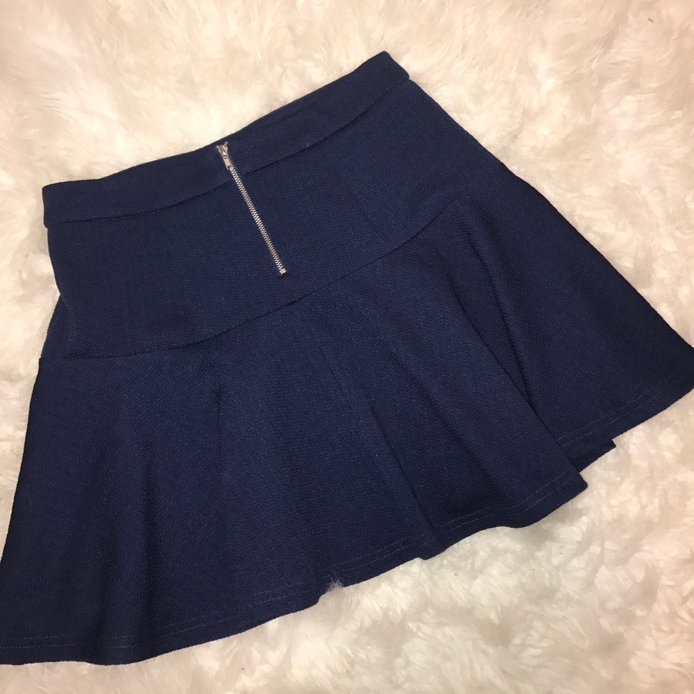 Navy blue mini skirt w zipper